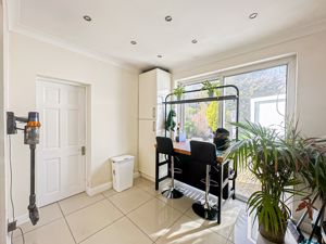 Photo 8- click for photo gallery